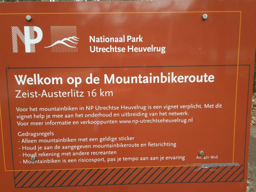 Je bekijkt nu MTB tocht over track van Zeist