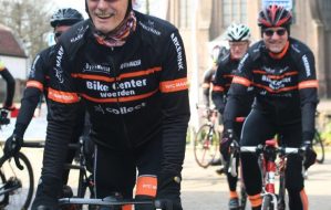 Clubkleding, waarom doen we dat?
