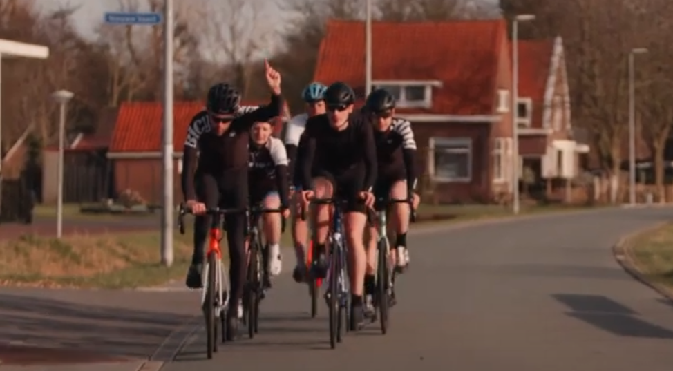 Je bekijkt nu Echte wielrenner.